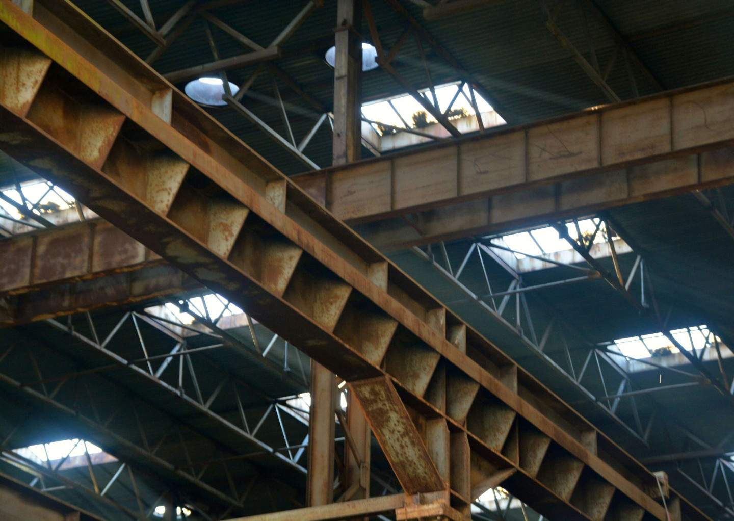 Complete steel structures